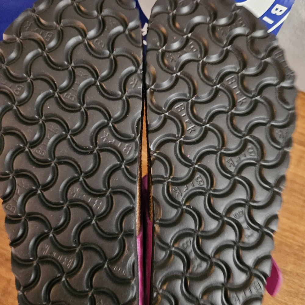 Birkenstock Gizeh Braided Fuchsia Sandals. Womens 36, Size 5 - Picture 4 of 5